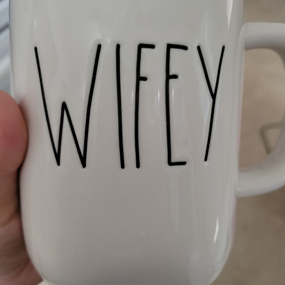 Rae Dunn mug